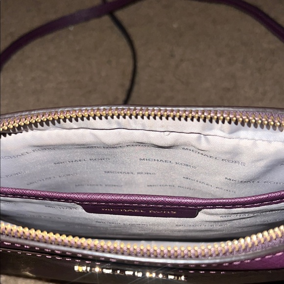Michael Kors Crossbody Bags in Navy and Purple - Picture 3 of 4